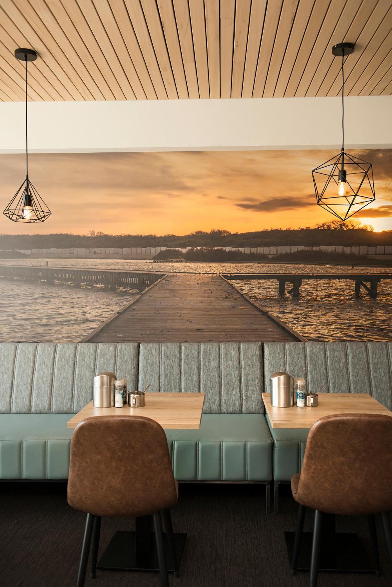 Strandhotel Duinoord Hotel 4*